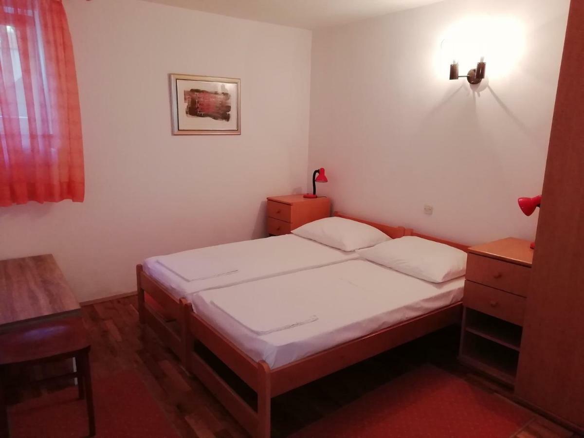 Apartman Mila Dramalj Eksteriør bilde